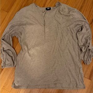 H&M Light Gray Long Sleeve Men's Tee medium slim